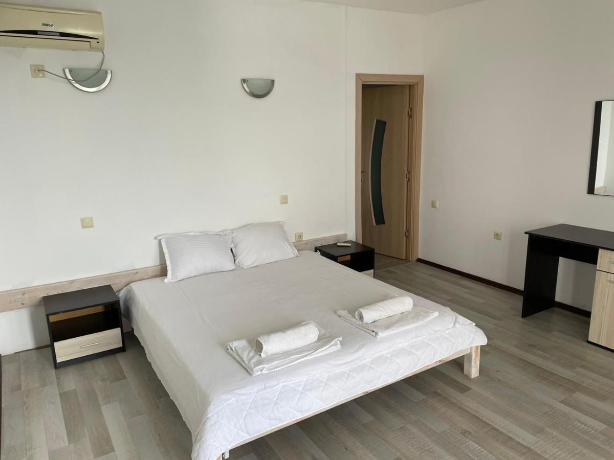 Safo Apartments And Rooms 索佐波尔 外观 照片